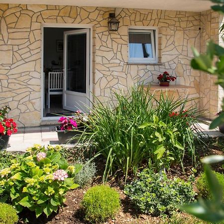 Apartman Lori Кастав Екстер'єр фото