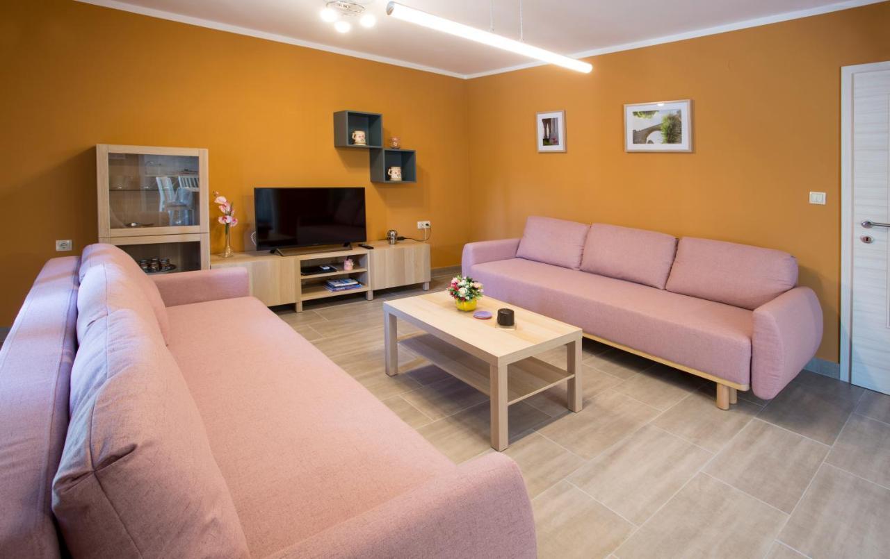 Apartman Lori Кастав Екстер'єр фото