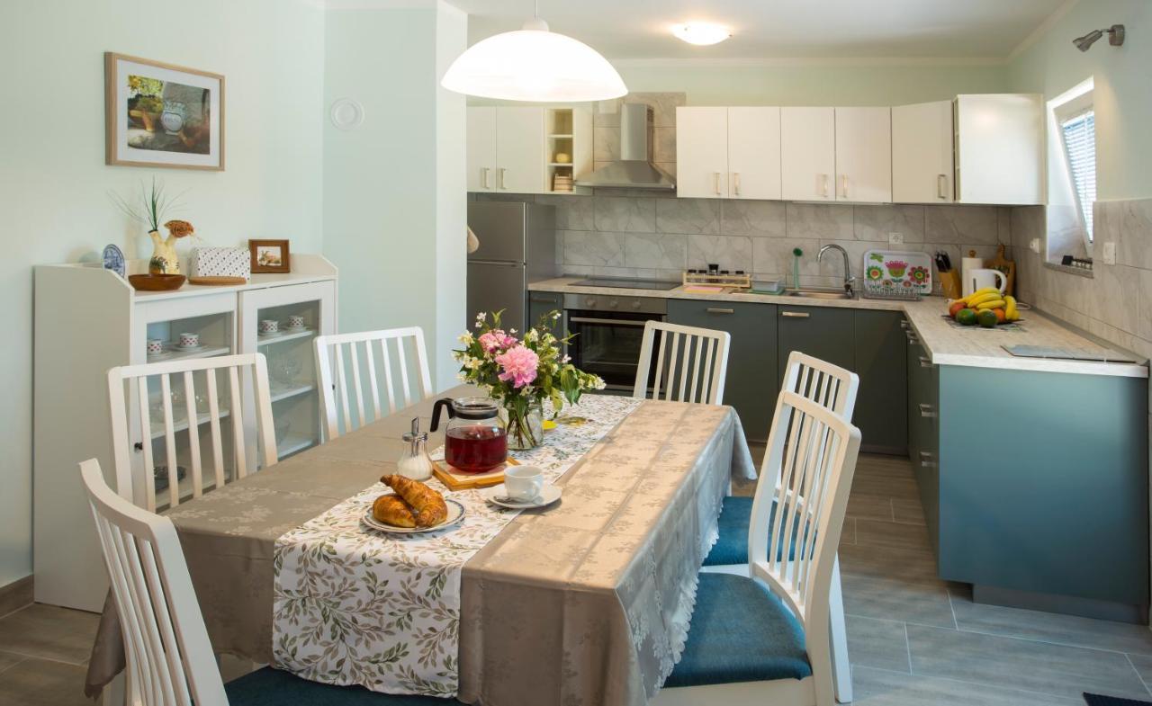 Apartman Lori Кастав Екстер'єр фото